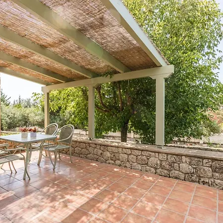 Lithos Villas Villa Stoúpa